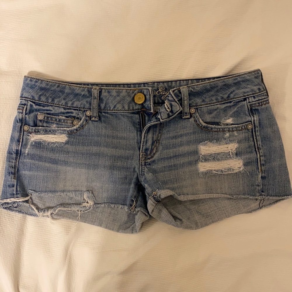 American Eagle denim distressed shorts - Size 8